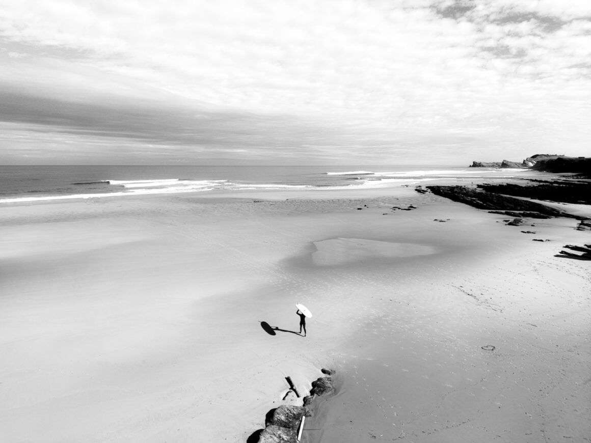 Surf in Cantabria drone longboard