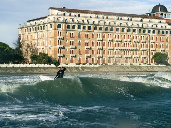 Surf a Venezia Hotel Excelsior